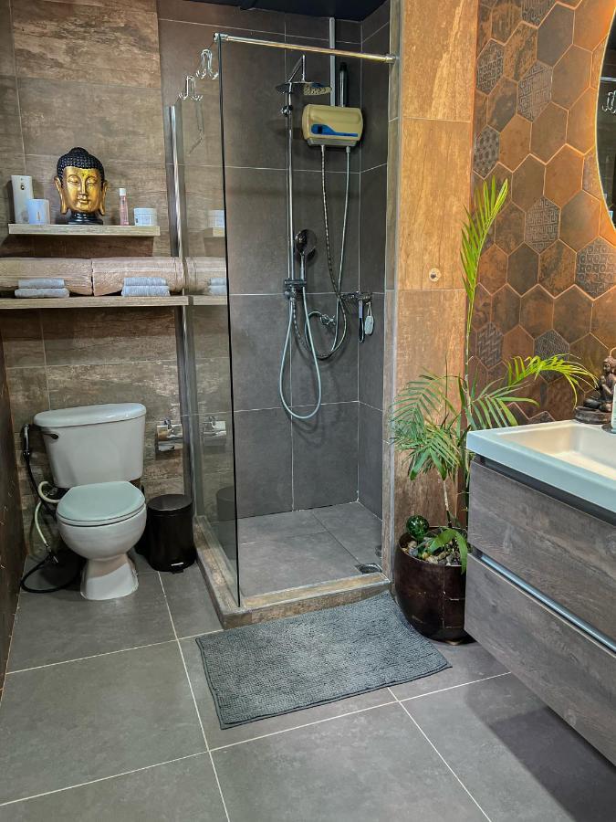 Lama Y Solo Unique Private Room Walking Distance To The Beach Palm Beach Ngoại thất bức ảnh